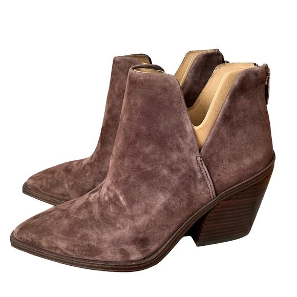 Vince Camuto Gigietta Suede Heeled Ankle Boots US 8 EU 38.5 Brown Western - Picture 3 of 10